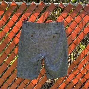 Linden Shorts Mens Size 28 Blue Chambray‎ Casual Summer Travel Resortwear Spring